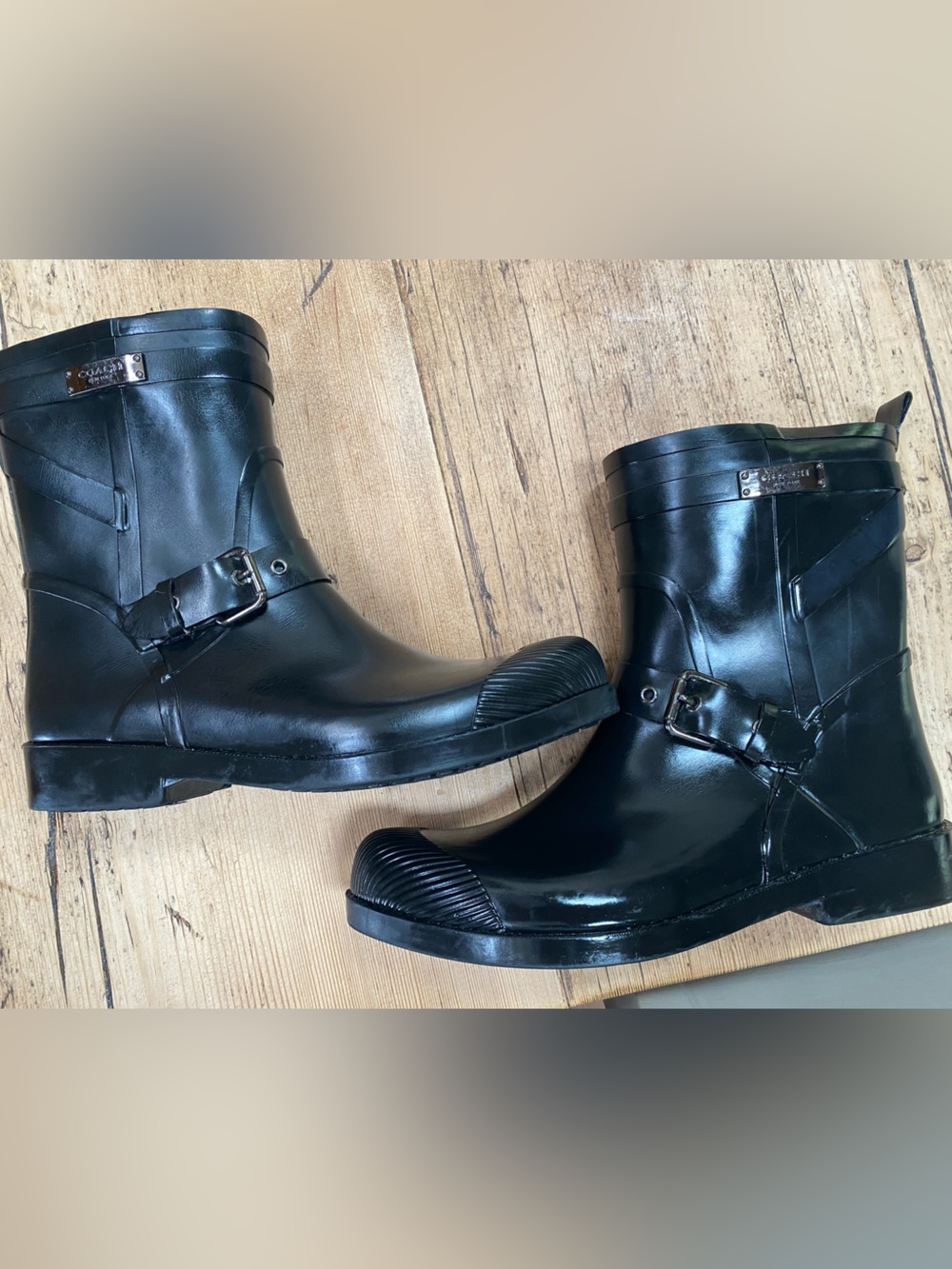 Coach Lester rubber rain boots size 9